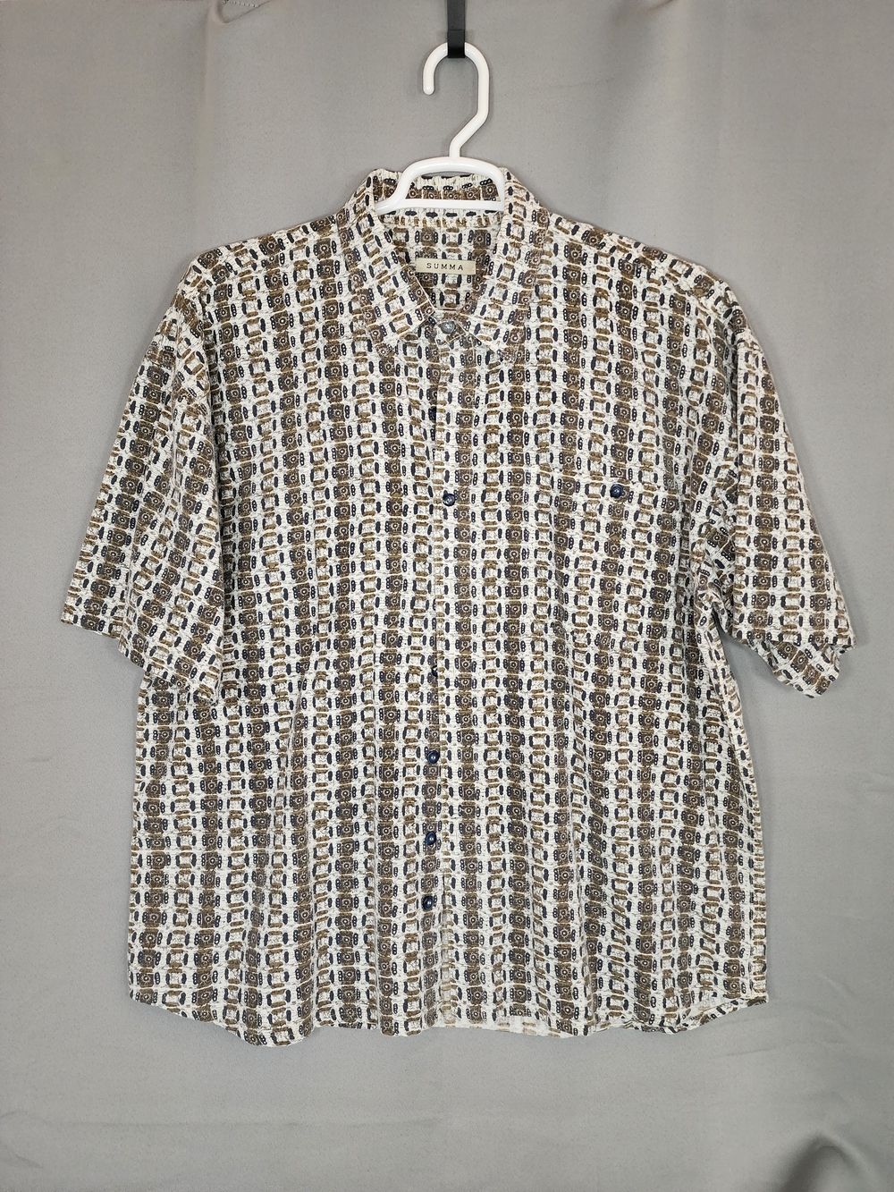 SUMMA Short-Sleeve Geo Print Button-Down Shirt in Cream and Brown
